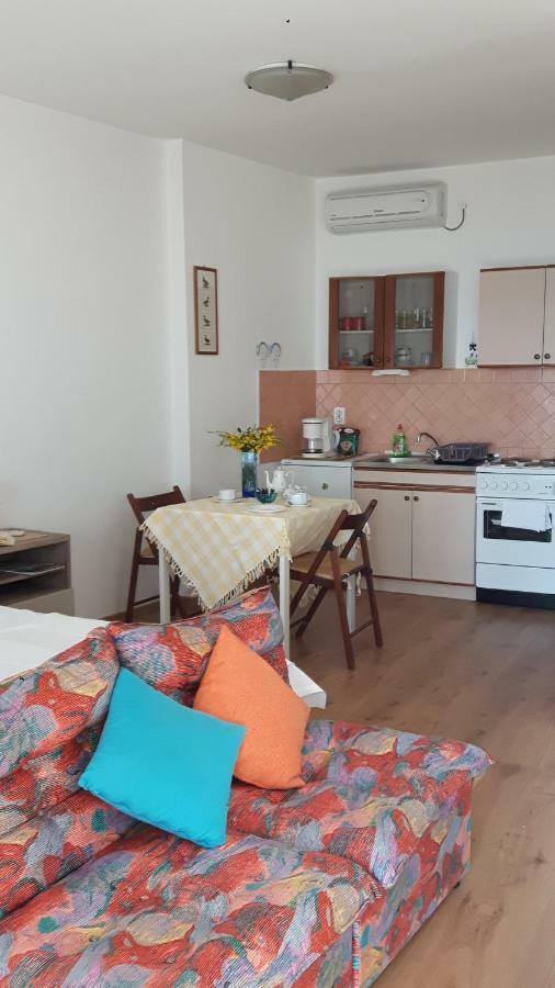 Studio apartment Maria Senj  Esterno foto